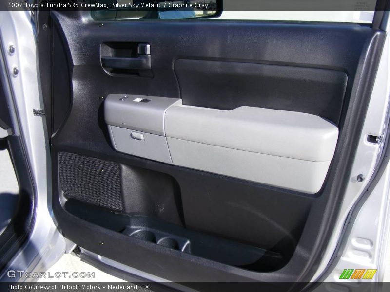 Silver Sky Metallic / Graphite Gray 2007 Toyota Tundra SR5 CrewMax