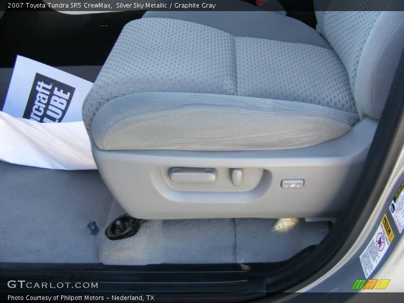 Silver Sky Metallic / Graphite Gray 2007 Toyota Tundra SR5 CrewMax