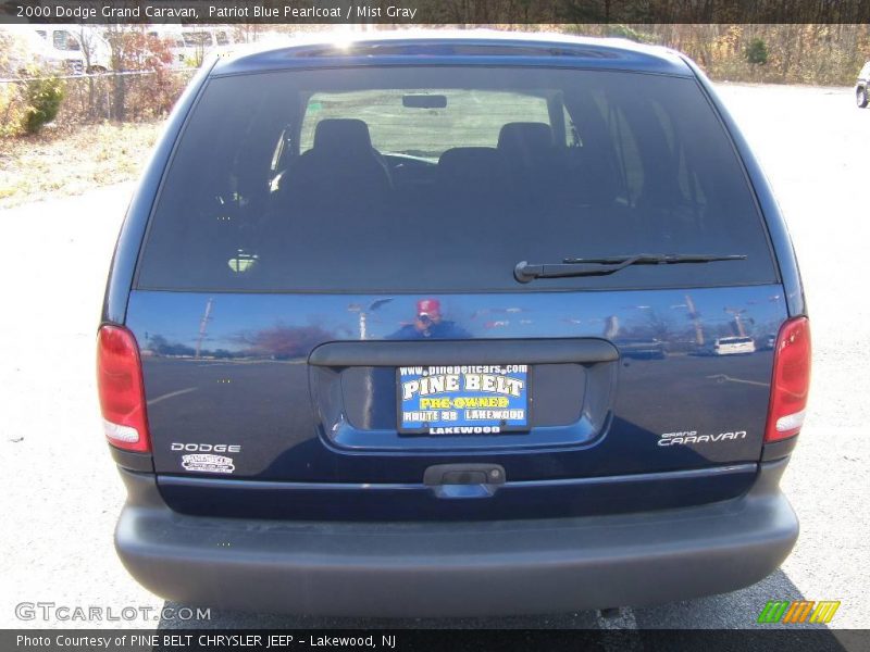 Patriot Blue Pearlcoat / Mist Gray 2000 Dodge Grand Caravan