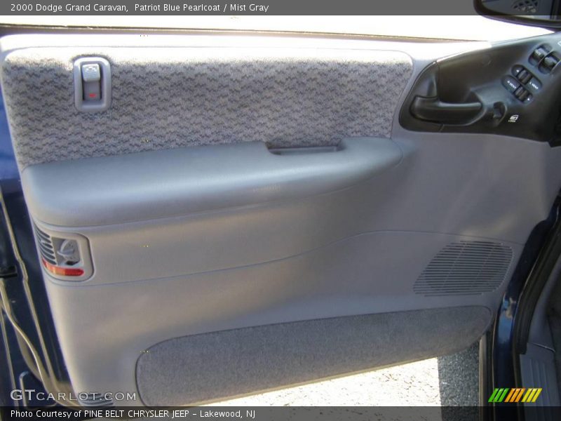 Patriot Blue Pearlcoat / Mist Gray 2000 Dodge Grand Caravan