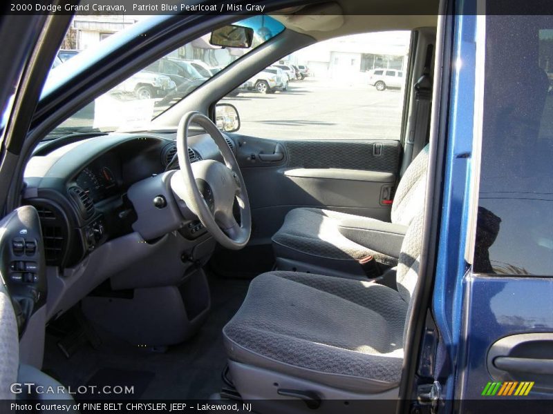 Patriot Blue Pearlcoat / Mist Gray 2000 Dodge Grand Caravan
