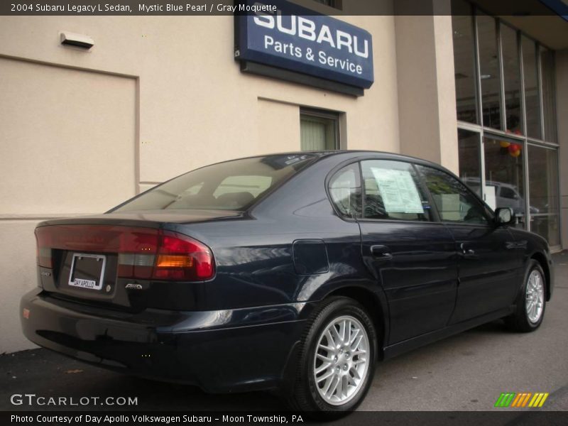 Mystic Blue Pearl / Gray Moquette 2004 Subaru Legacy L Sedan