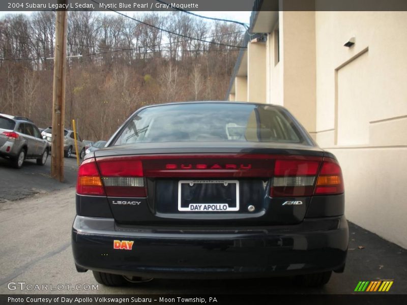 Mystic Blue Pearl / Gray Moquette 2004 Subaru Legacy L Sedan