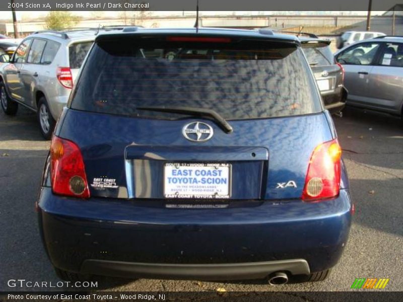 Indigo Ink Pearl / Dark Charcoal 2004 Scion xA