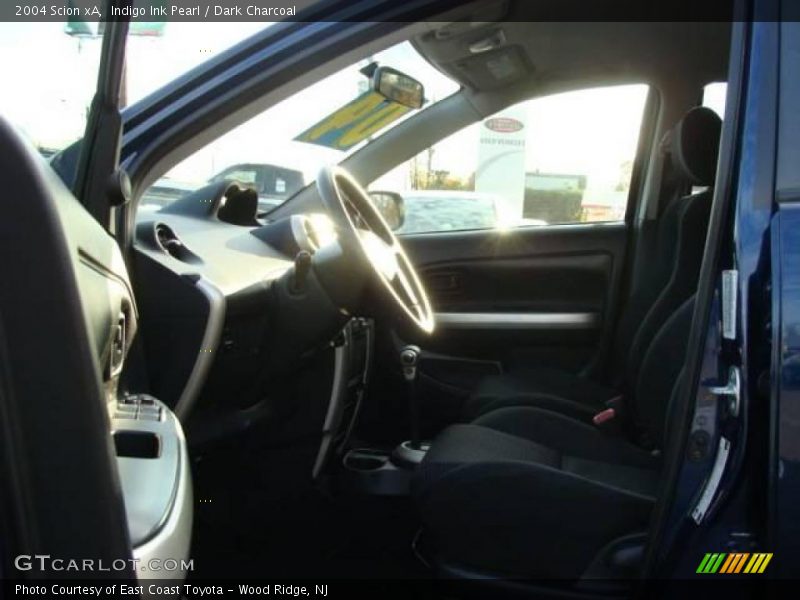Indigo Ink Pearl / Dark Charcoal 2004 Scion xA