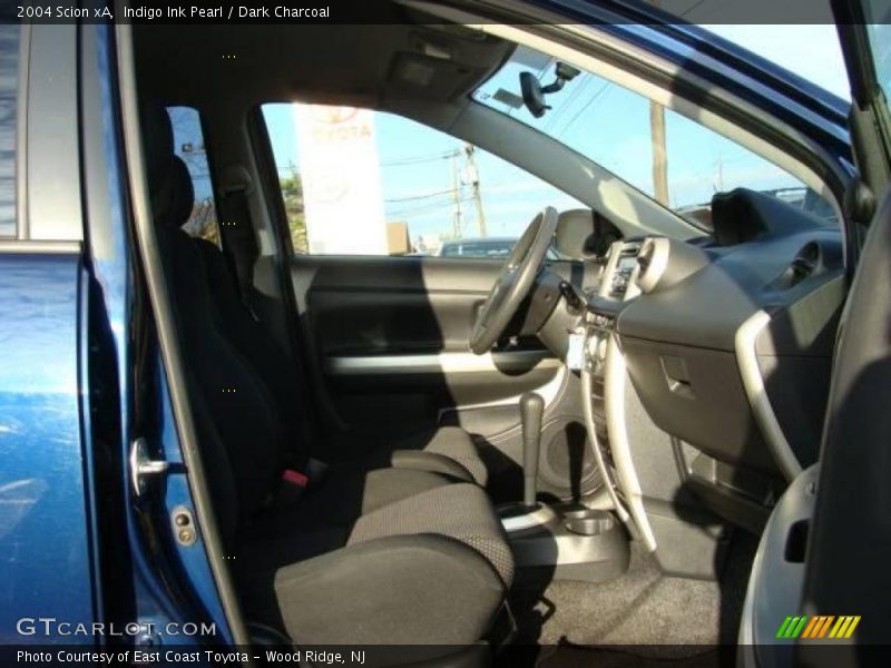 Indigo Ink Pearl / Dark Charcoal 2004 Scion xA