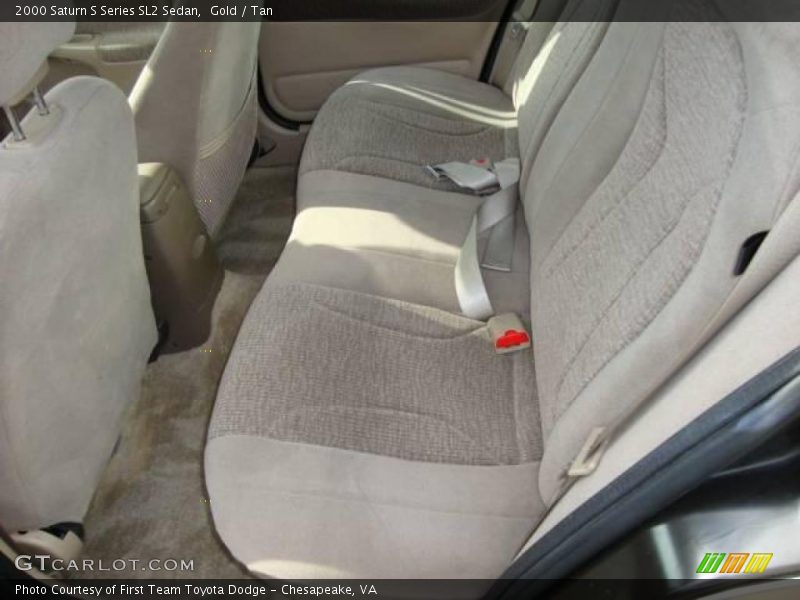 Gold / Tan 2000 Saturn S Series SL2 Sedan