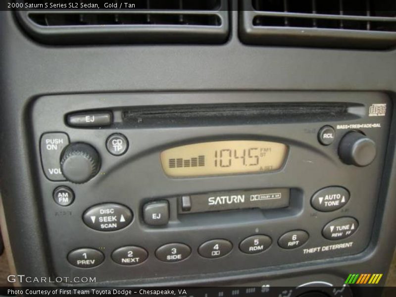 Gold / Tan 2000 Saturn S Series SL2 Sedan