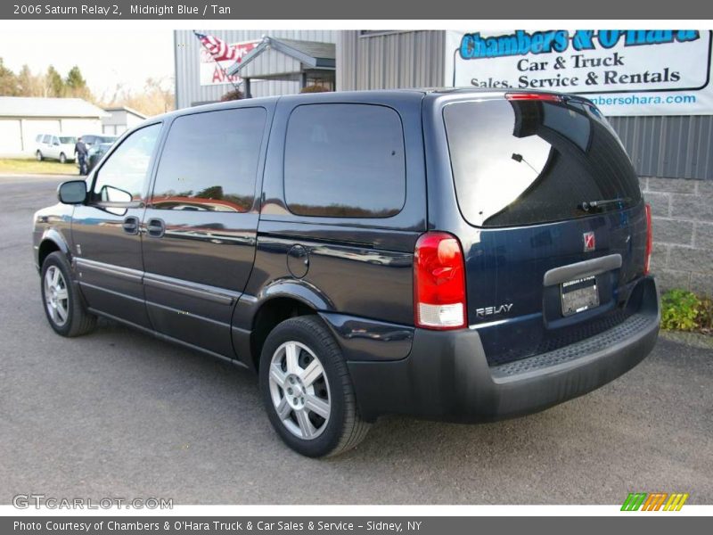 Midnight Blue / Tan 2006 Saturn Relay 2