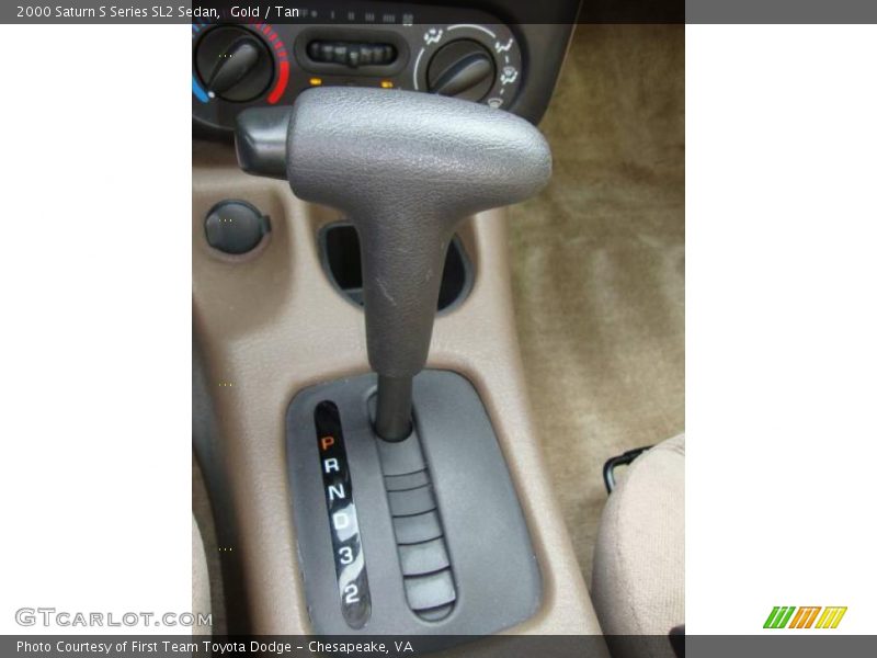 Gold / Tan 2000 Saturn S Series SL2 Sedan