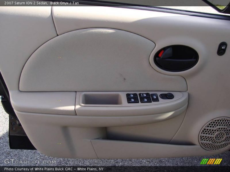 Black Onyx / Tan 2007 Saturn ION 2 Sedan