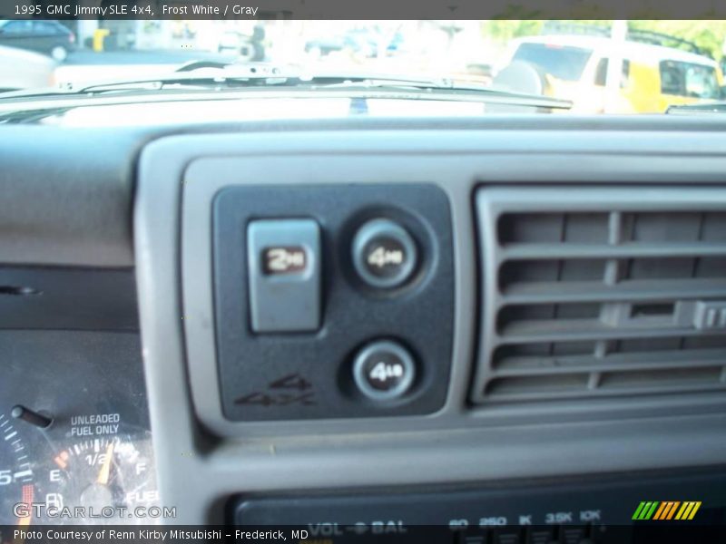 Frost White / Gray 1995 GMC Jimmy SLE 4x4