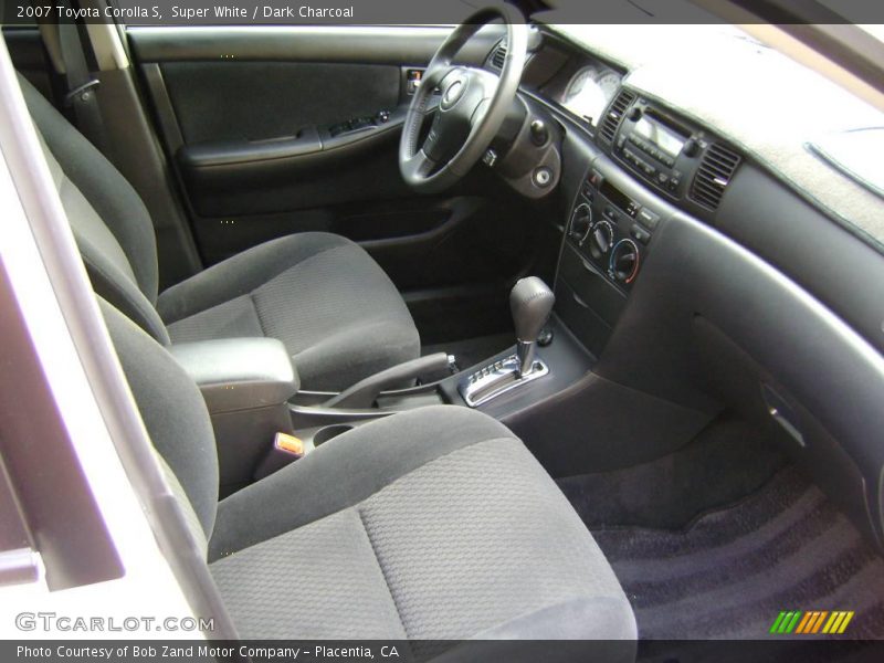 Super White / Dark Charcoal 2007 Toyota Corolla S