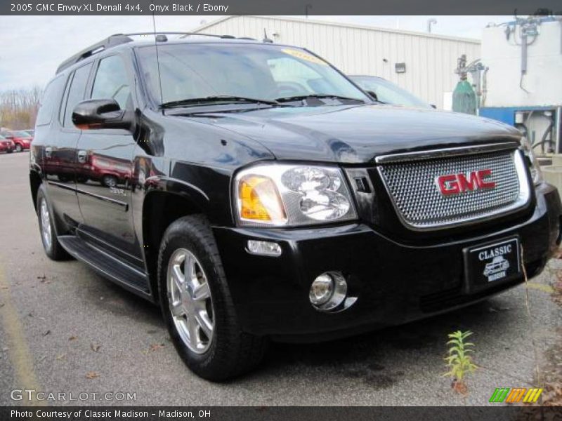 Onyx Black / Ebony 2005 GMC Envoy XL Denali 4x4