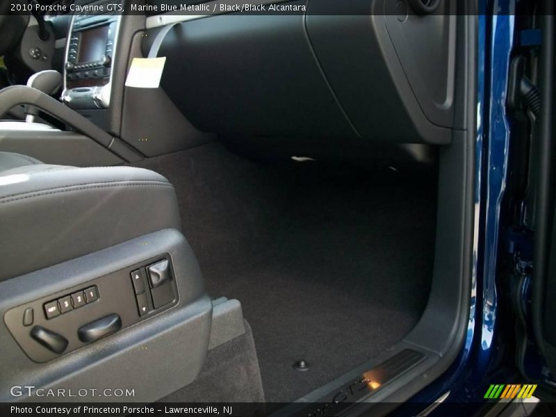 Marine Blue Metallic / Black/Black Alcantara 2010 Porsche Cayenne GTS