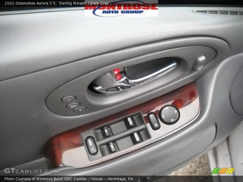 Sterling Metallic / Dark Gray 2002 Oldsmobile Aurora 3.5