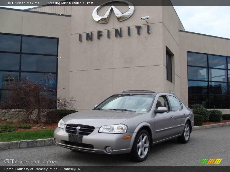 Sterling Mist Metallic / Frost 2001 Nissan Maxima SE