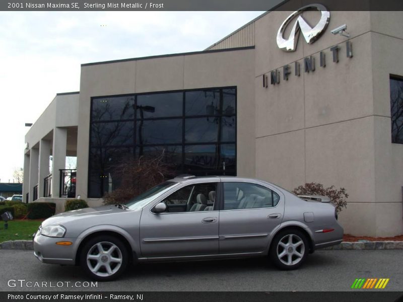 Sterling Mist Metallic / Frost 2001 Nissan Maxima SE