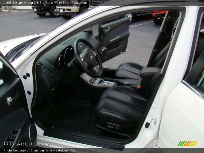 Satin White Pearl / Charcoal 2005 Nissan Altima 2.5 SL