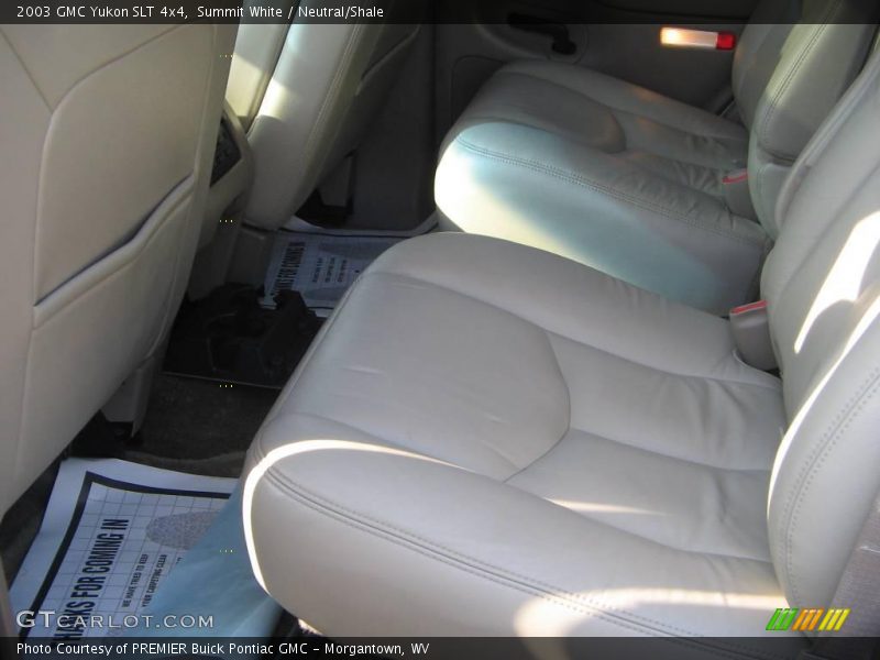 Summit White / Neutral/Shale 2003 GMC Yukon SLT 4x4