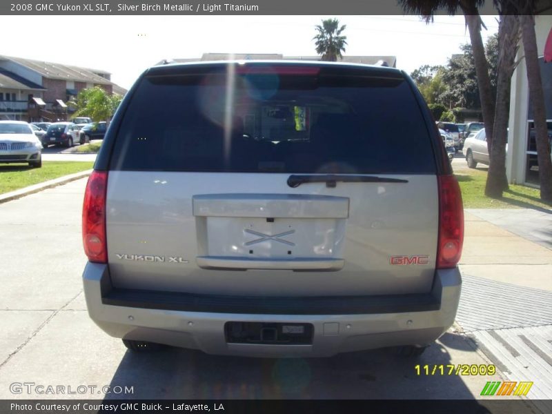 Silver Birch Metallic / Light Titanium 2008 GMC Yukon XL SLT