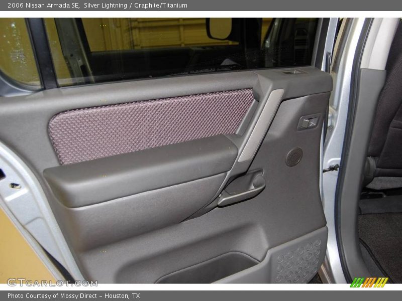 Silver Lightning / Graphite/Titanium 2006 Nissan Armada SE