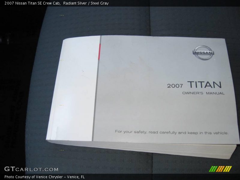 Radiant Silver / Steel Gray 2007 Nissan Titan SE Crew Cab