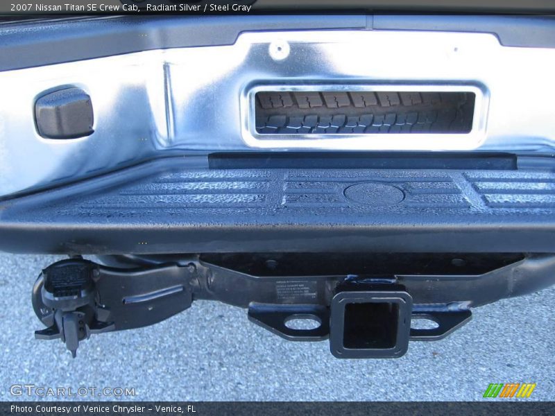 Radiant Silver / Steel Gray 2007 Nissan Titan SE Crew Cab