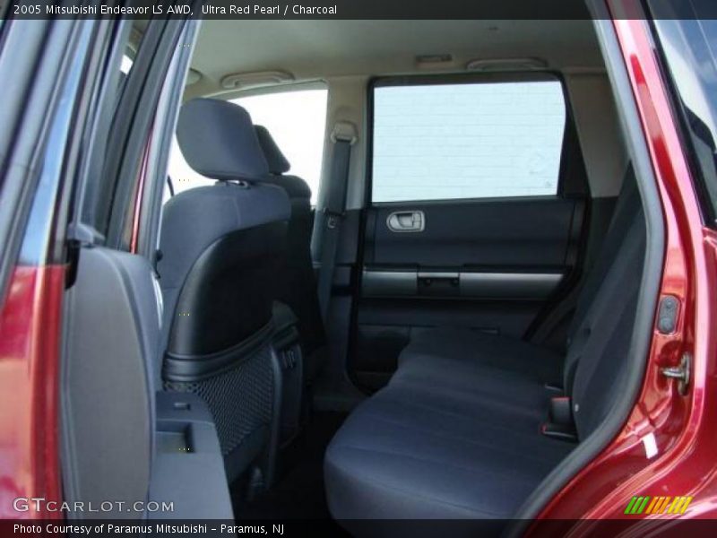 Ultra Red Pearl / Charcoal 2005 Mitsubishi Endeavor LS AWD