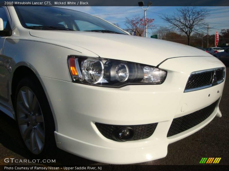 Wicked White / Black 2008 Mitsubishi Lancer GTS