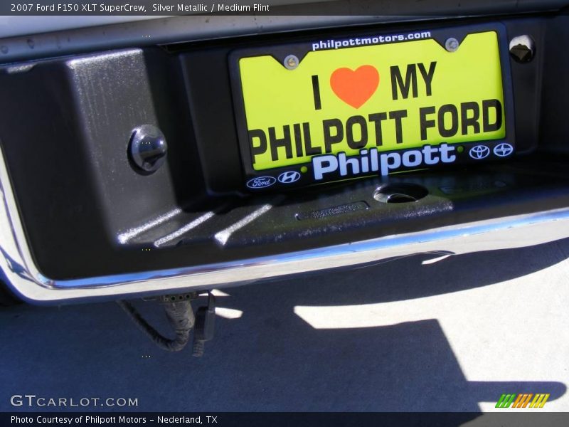 Silver Metallic / Medium Flint 2007 Ford F150 XLT SuperCrew