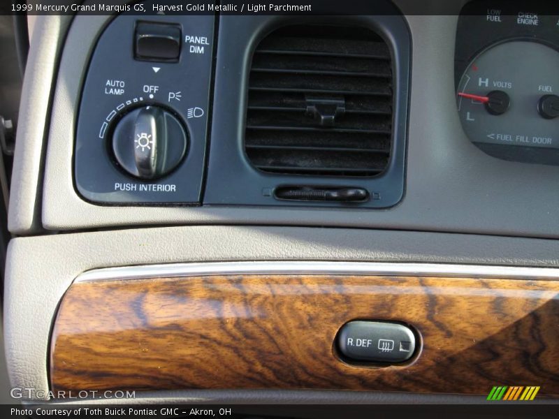 Harvest Gold Metallic / Light Parchment 1999 Mercury Grand Marquis GS