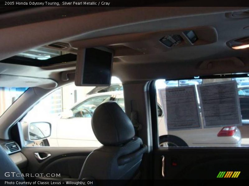 Silver Pearl Metallic / Gray 2005 Honda Odyssey Touring
