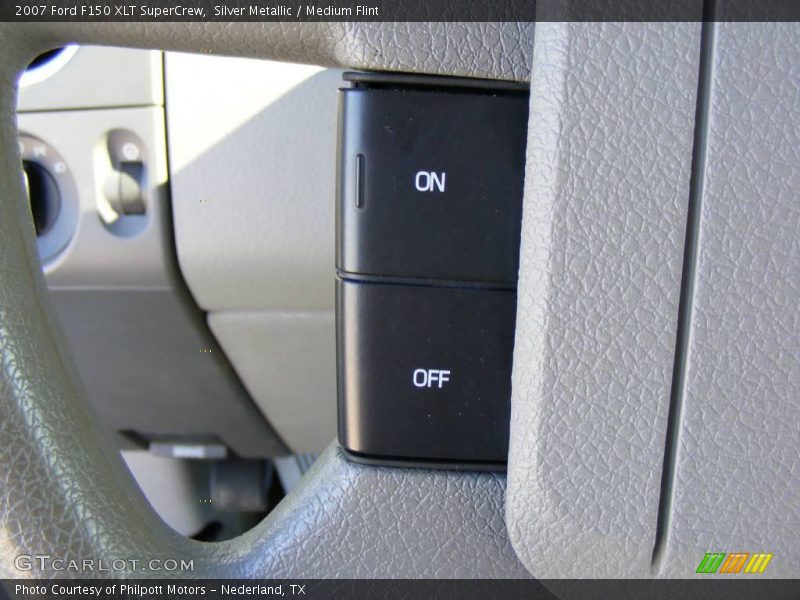Silver Metallic / Medium Flint 2007 Ford F150 XLT SuperCrew