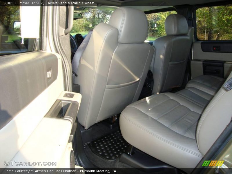 Desert Sand Metallic / Wheat 2005 Hummer H2 SUV