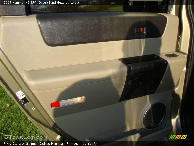 Desert Sand Metallic / Wheat 2005 Hummer H2 SUV