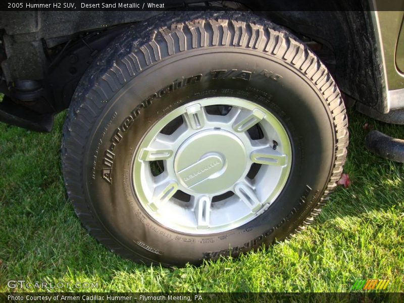 Desert Sand Metallic / Wheat 2005 Hummer H2 SUV