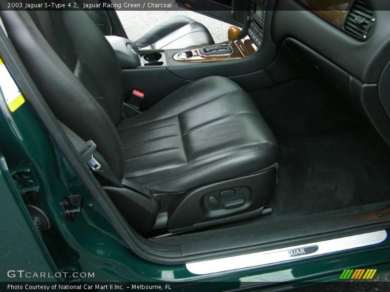 Jaguar Racing Green / Charcoal 2003 Jaguar S-Type 4.2