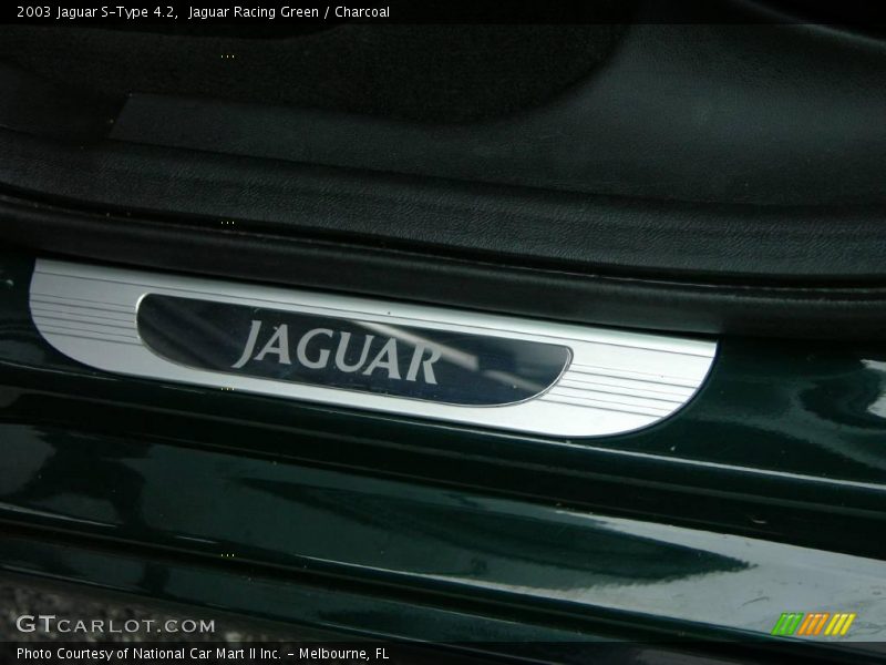 Jaguar Racing Green / Charcoal 2003 Jaguar S-Type 4.2