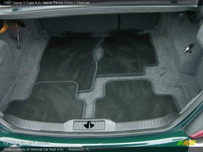 Jaguar Racing Green / Charcoal 2003 Jaguar S-Type 4.2