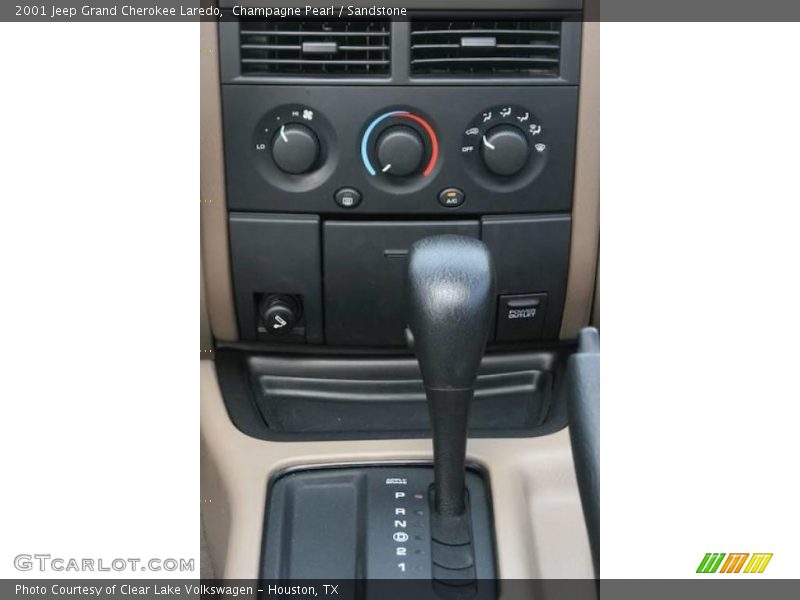 Champagne Pearl / Sandstone 2001 Jeep Grand Cherokee Laredo