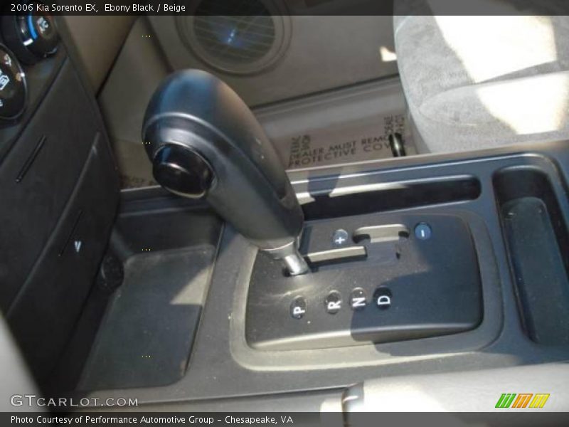 Ebony Black / Beige 2006 Kia Sorento EX