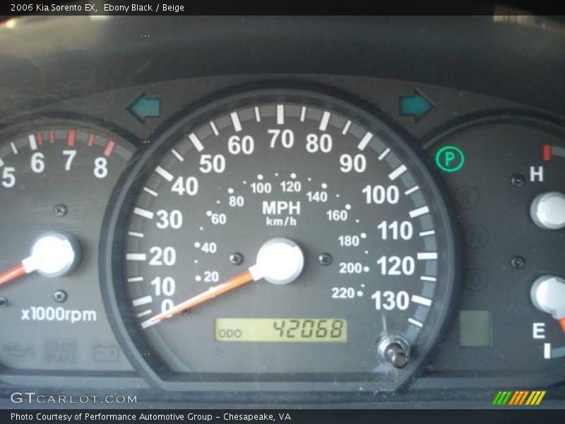 Ebony Black / Beige 2006 Kia Sorento EX