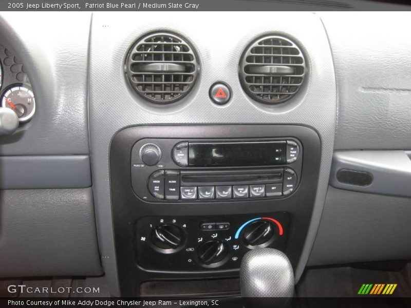 Patriot Blue Pearl / Medium Slate Gray 2005 Jeep Liberty Sport