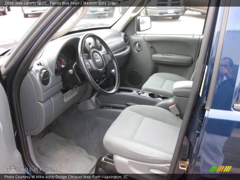 Patriot Blue Pearl / Medium Slate Gray 2005 Jeep Liberty Sport