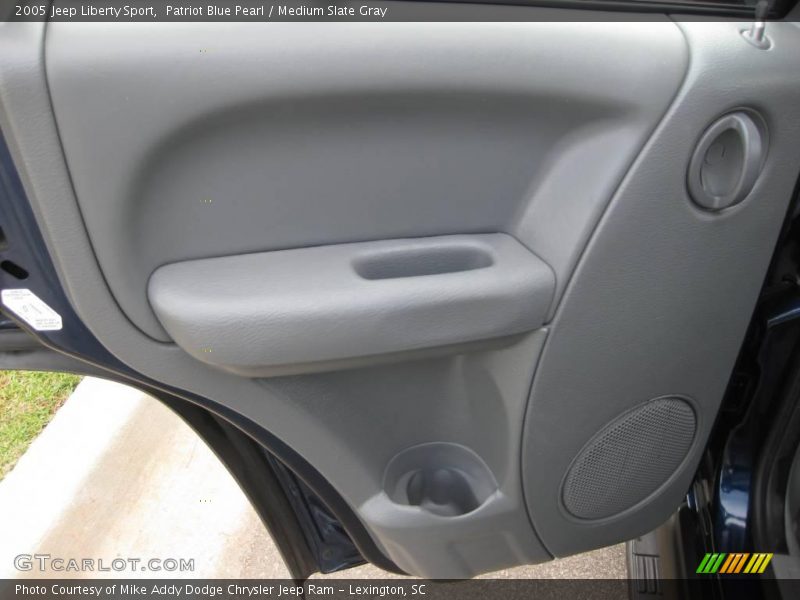 Patriot Blue Pearl / Medium Slate Gray 2005 Jeep Liberty Sport