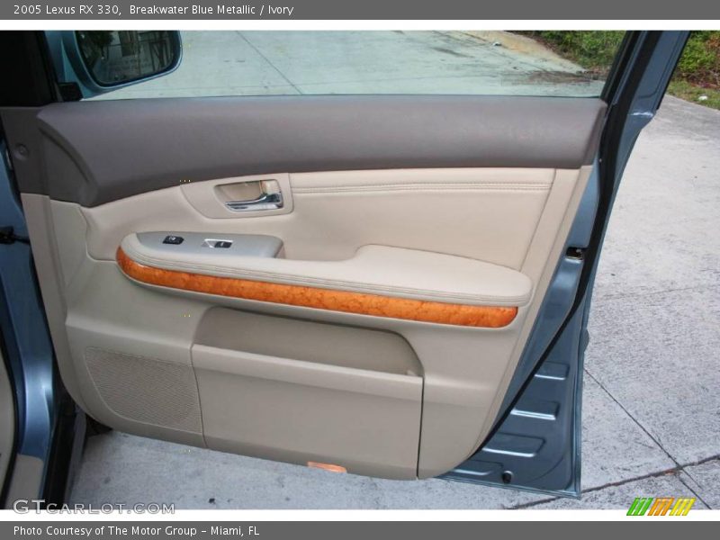 Breakwater Blue Metallic / Ivory 2005 Lexus RX 330