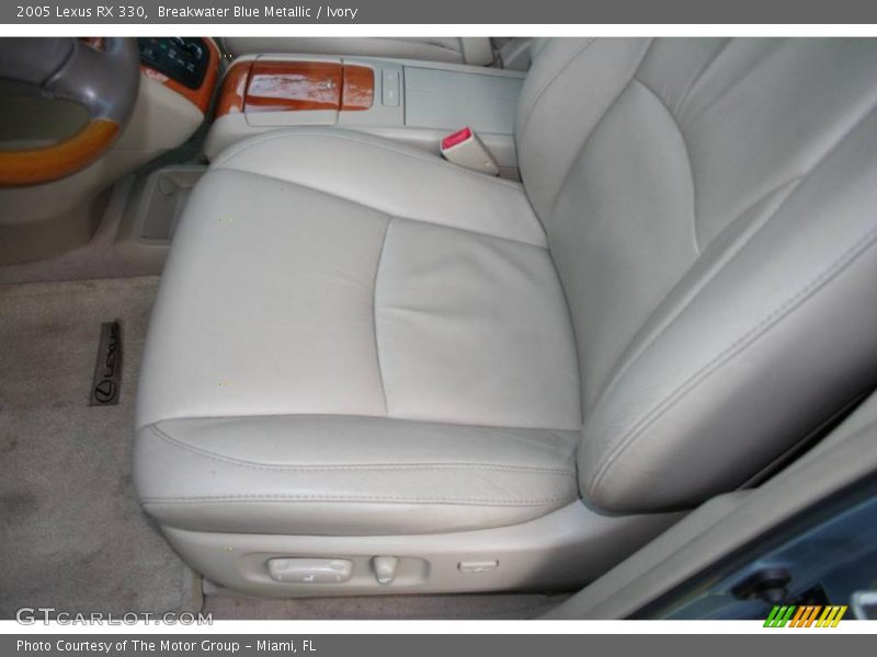 Breakwater Blue Metallic / Ivory 2005 Lexus RX 330
