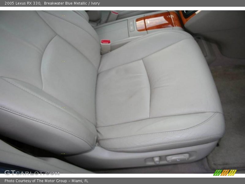 Breakwater Blue Metallic / Ivory 2005 Lexus RX 330