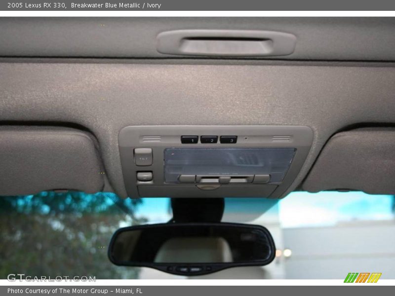 Breakwater Blue Metallic / Ivory 2005 Lexus RX 330